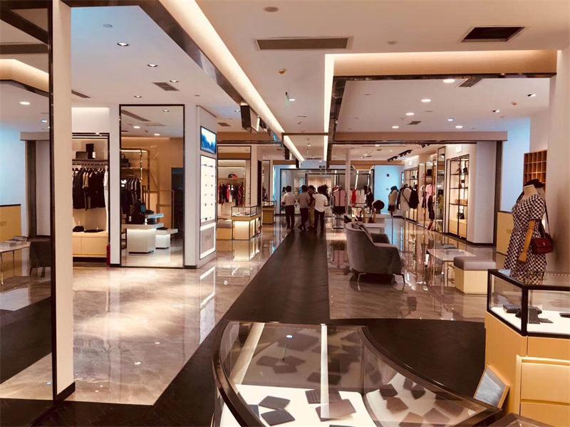 cascia时尚奢侈品百货店铺装修设计施工实景图