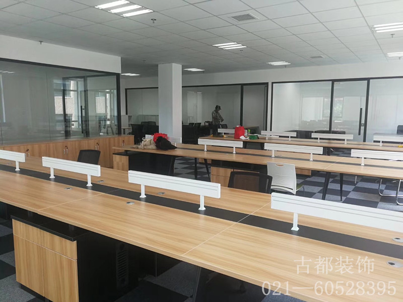 虹梅路2007号远中产业园办公室设计图