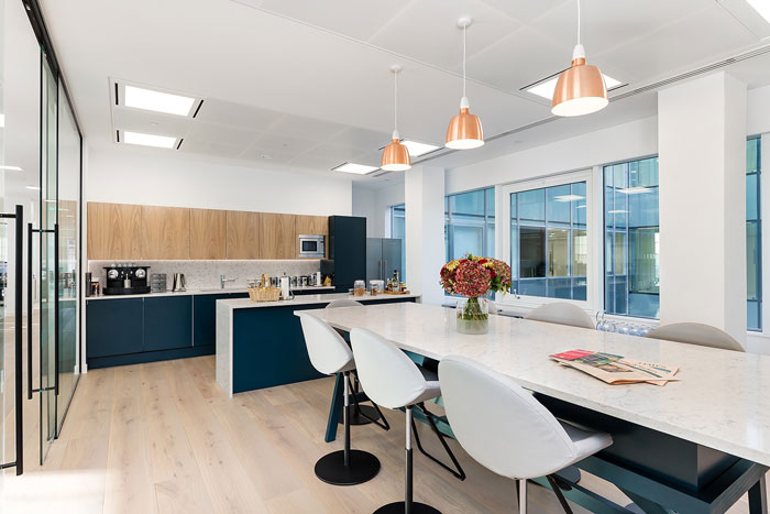 金融投资公司办公室装修设计效果图