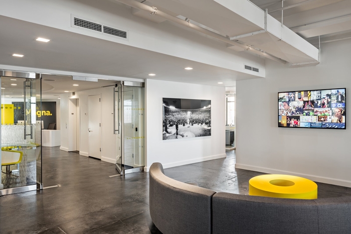 松江汽车配件公司办公室设计