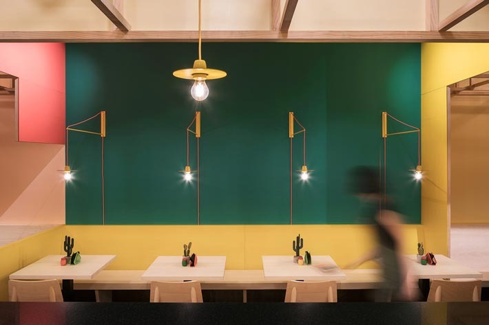 黄浦区路边美食餐厅装修设计