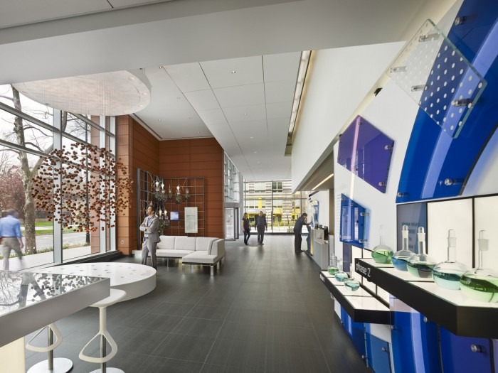 互联网信息公司办公室装修设计