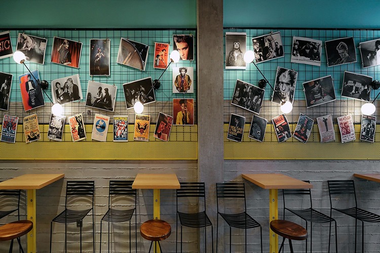 松江550平米咖啡店设计装潢效果