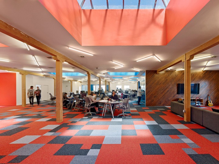 徐汇3300平米游戏公司办公室设计布局