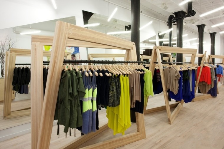 110平米女装店设计方案效果