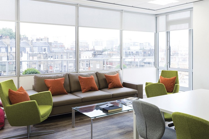 1550平米管理公司办公空间设计布局