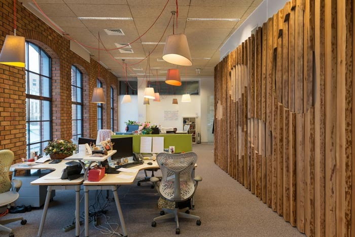 690平米艺术公司办公空间设计效果