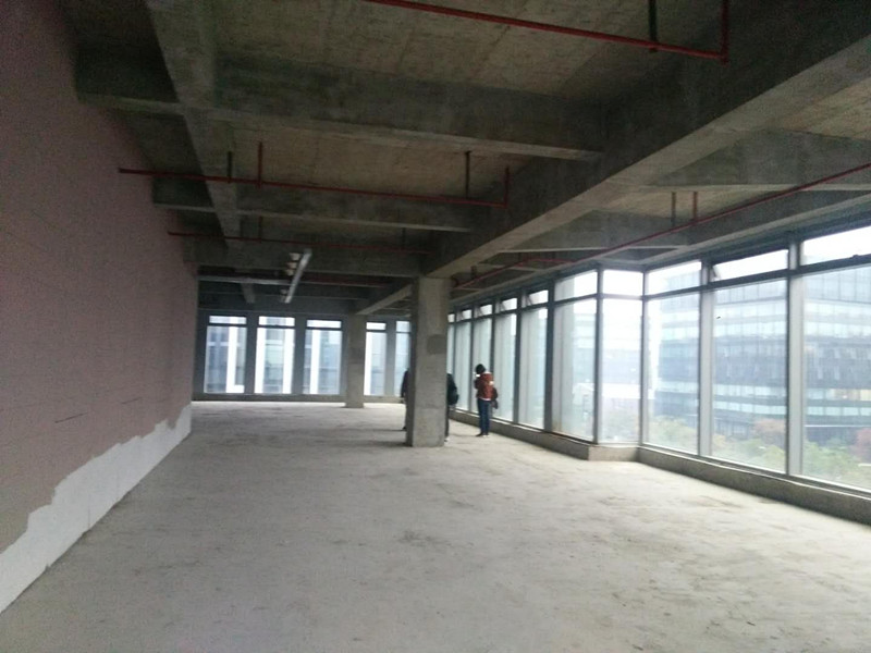 上海中骏广场办公室施工阶段,第2张