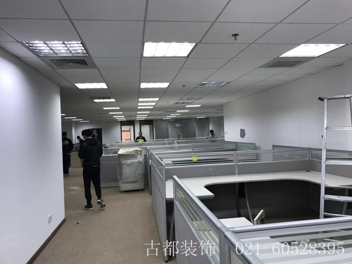 石化盈科办公室装修办公家具安装,第3张