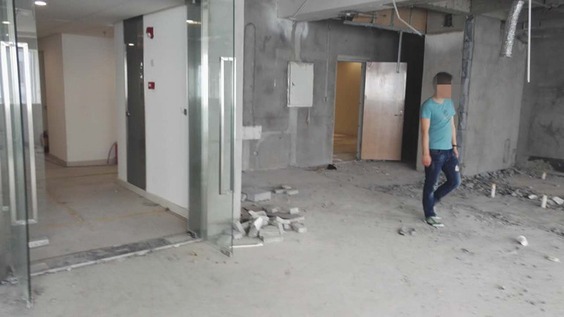 长宁办公室装修复原之前期拆除施工,第4张