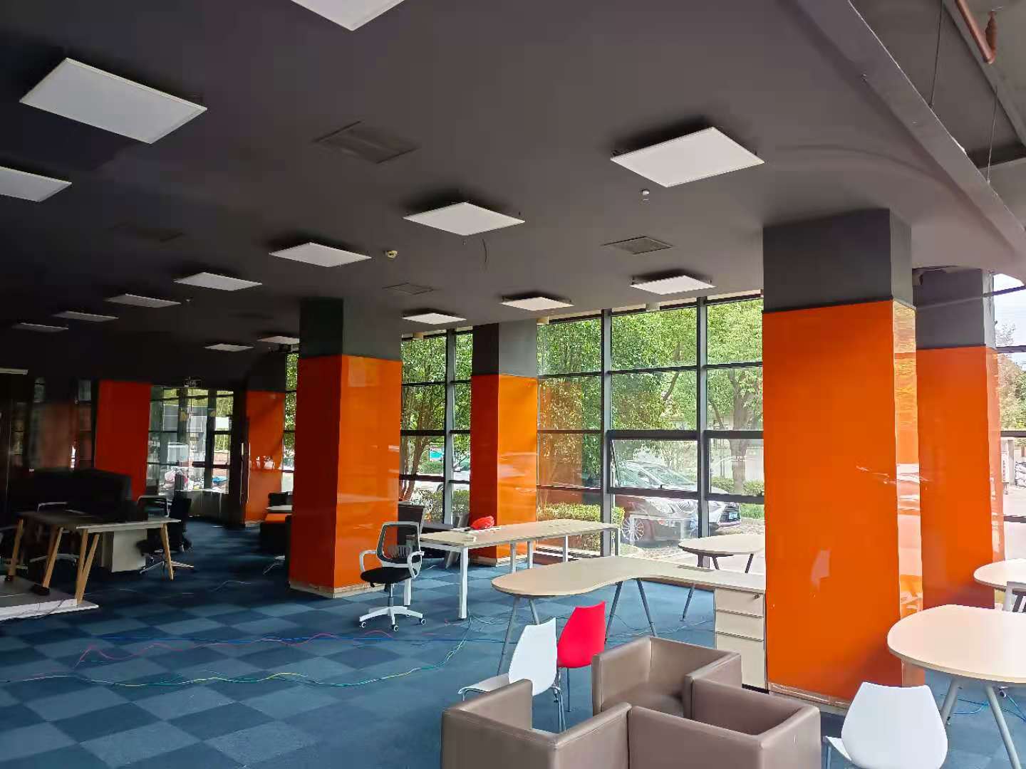 浦东罗山路2255弄德汇公司办公室装修施工,第2张