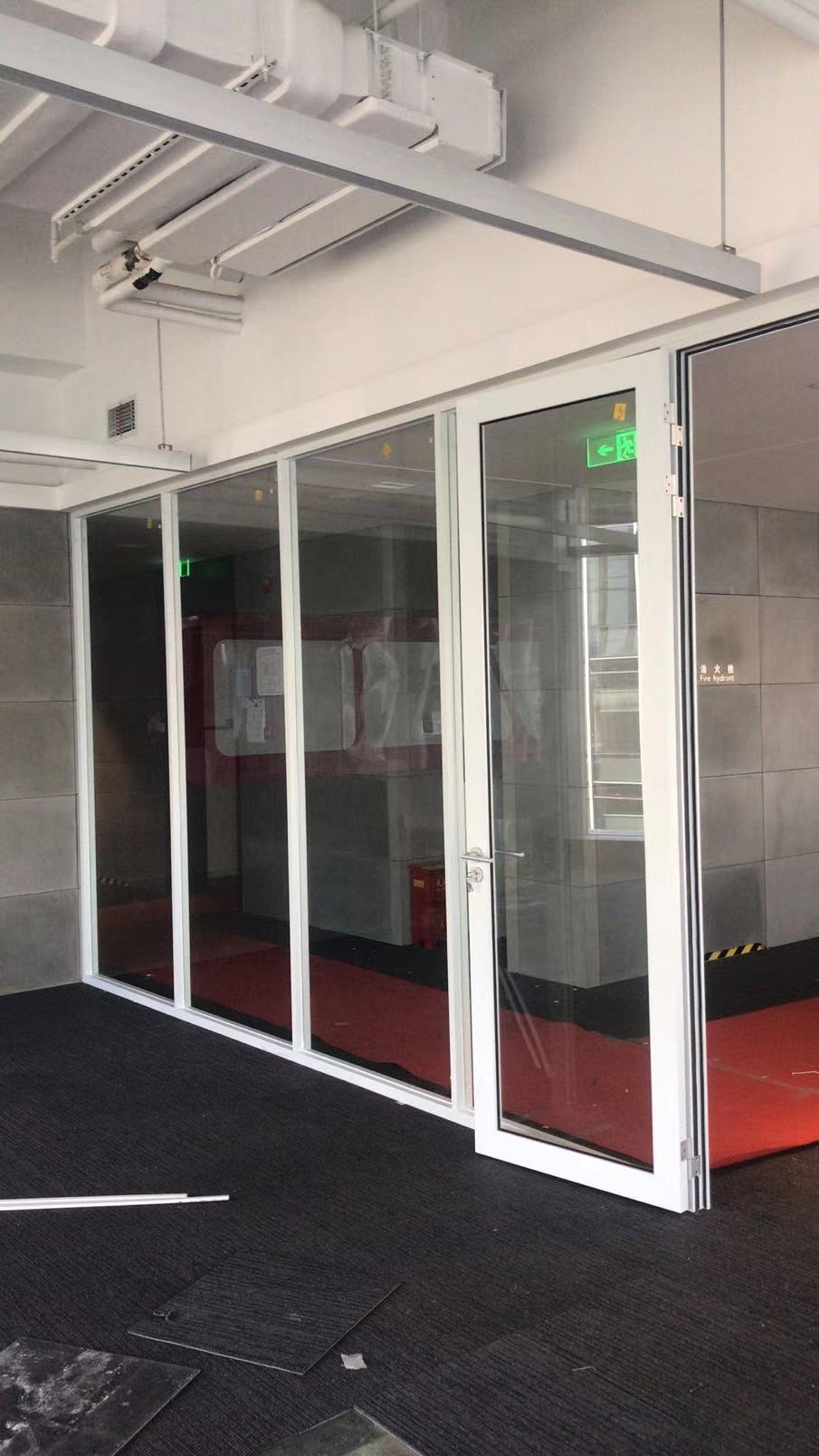 闵行申长路中骏广场精装办公楼改造施工,第3张