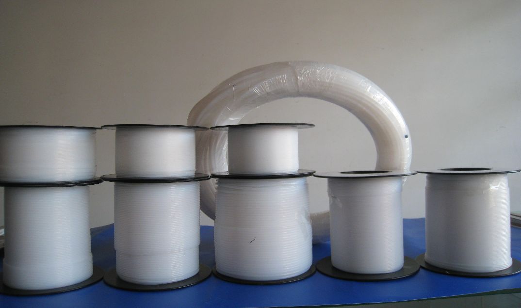 如何制作美观实用的木楼梯扶手视频教程,如何制作美观实用的木楼梯扶手视频教程,第1张