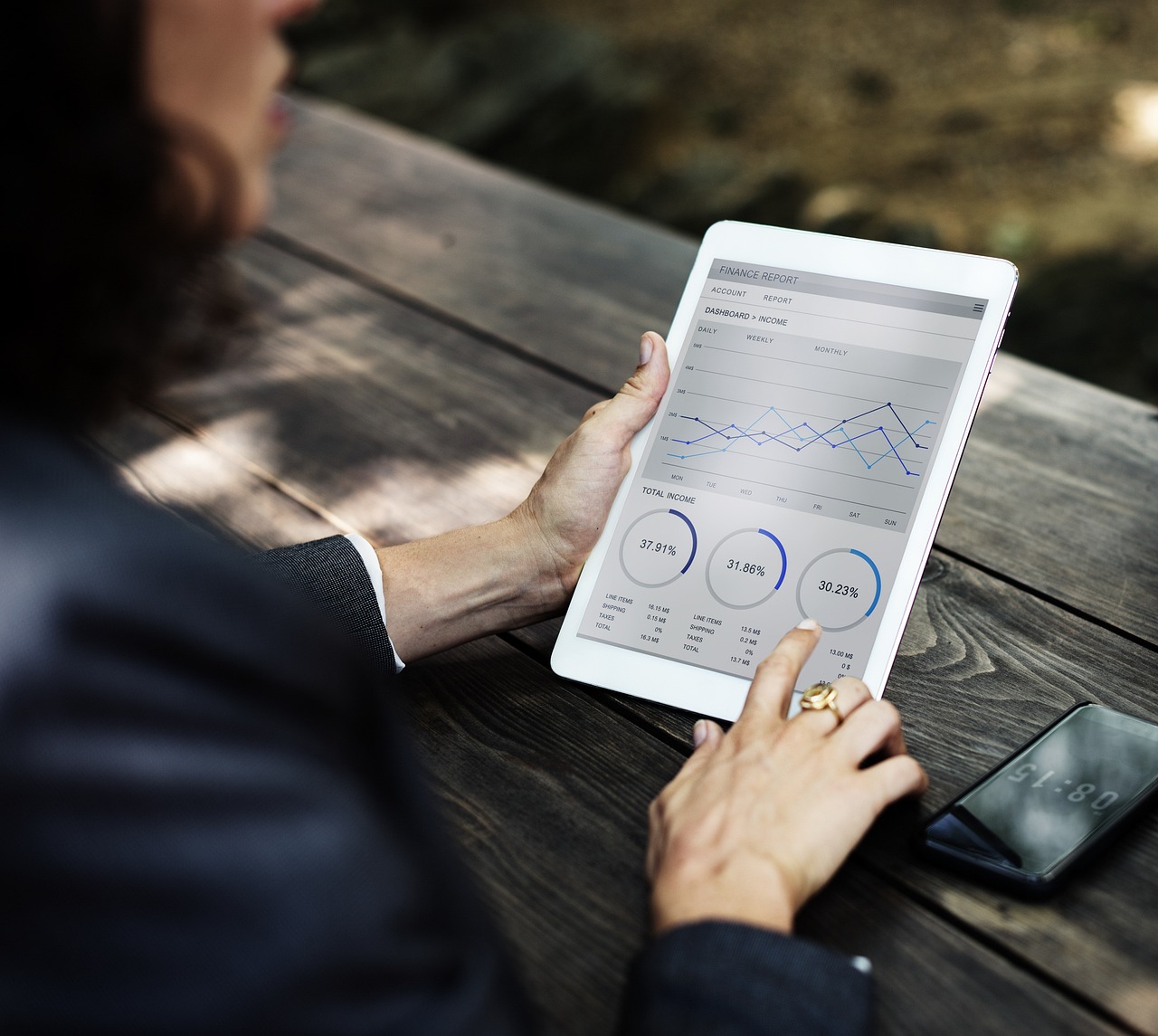 单透玻璃贴膜怎么操作？,单透玻璃贴膜怎么操作？,第2张