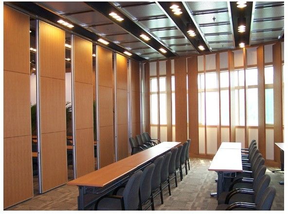 卧室吸顶灯效果图推荐，打造舒适温馨的卧室空间,卧室吸顶灯效果图推荐，打造舒适温馨的卧室空间,第1张