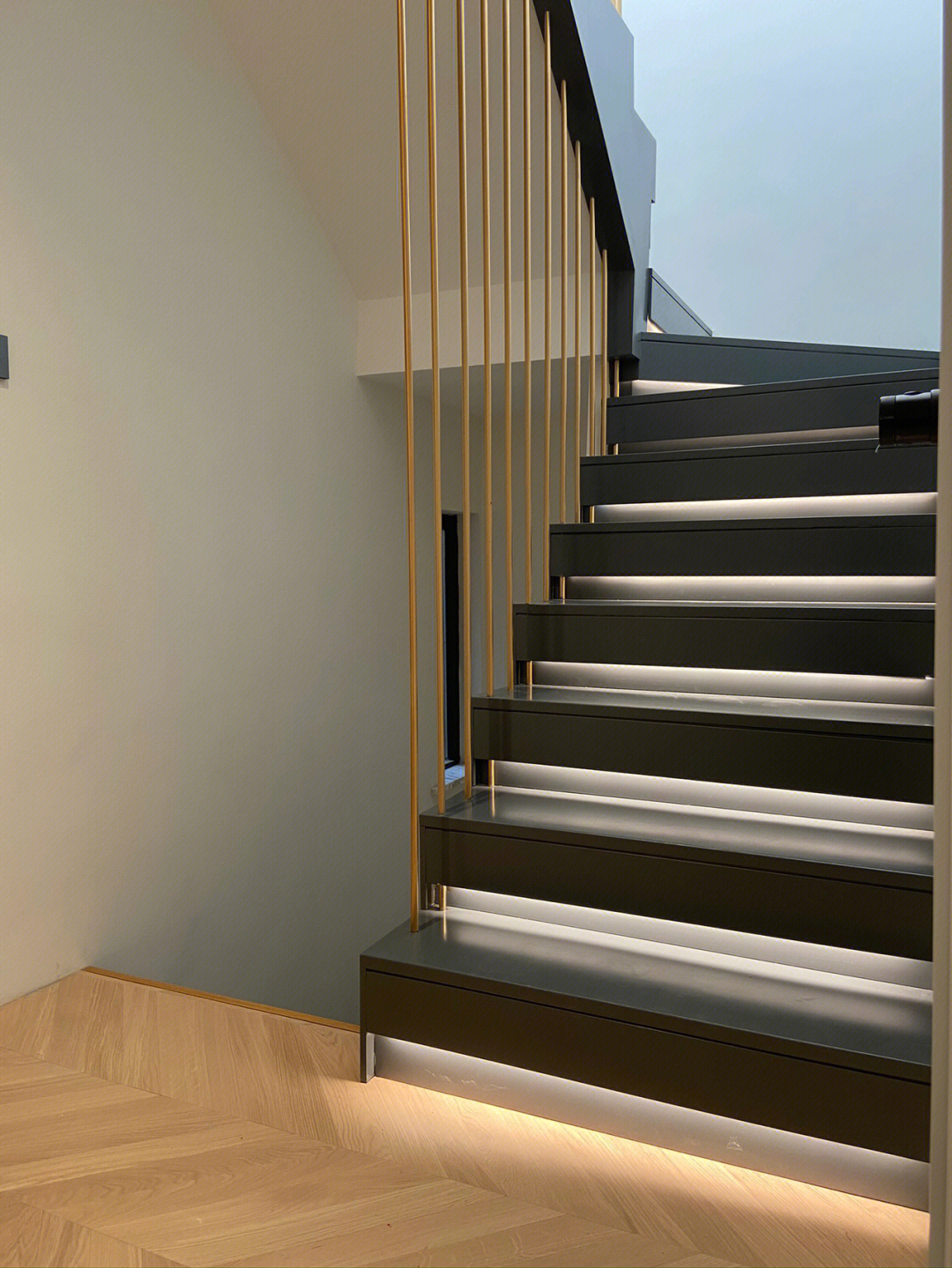 别墅楼梯尺寸规范及安装注意事项,别墅楼梯尺寸规范及安装注意事项,第1张