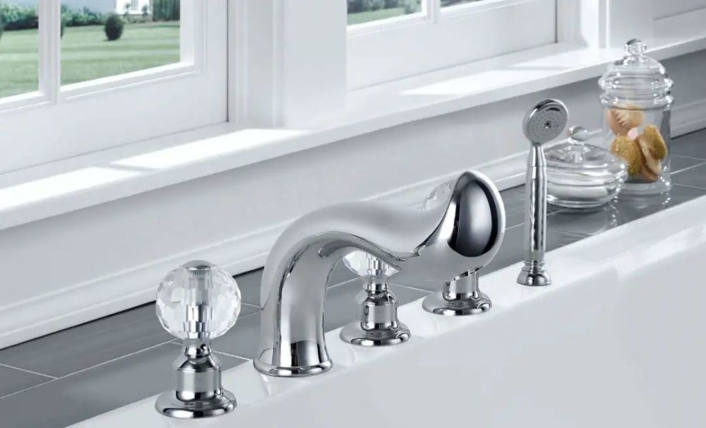 卫生间浴帘选购指南如何选择最适合的材质,卫生间浴帘选购指南如何选择最适合的材质,第1张