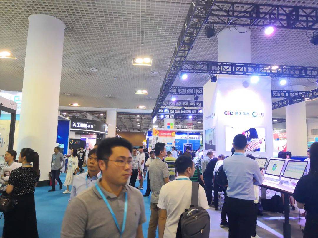 美陈设计师（美陈设计师工资）,美陈设计师（美陈设计师工资）,第1张