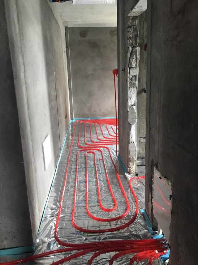 地板修复服务（专业修复地板，让你的地板焕然一新）,地板修复服务（专业修复地板，让你的地板焕然一新）,第1张