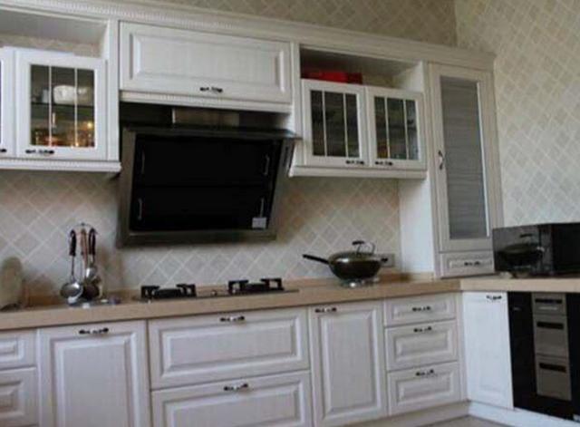 厨房橱柜的尺寸规格表选择正确的橱柜尺寸，让家居生活更加舒适,厨房橱柜的尺寸规格表选择正确的橱柜尺寸，让家居生活更加舒适,第2张