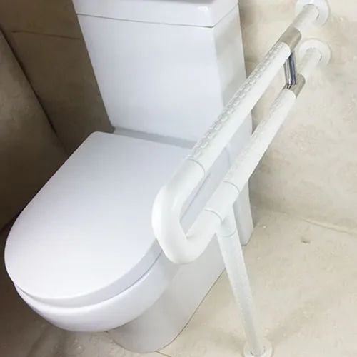 坐马桶图片（让你的卫生间更加时尚和舒适）,坐马桶图片（让你的卫生间更加时尚和舒适）,第1张