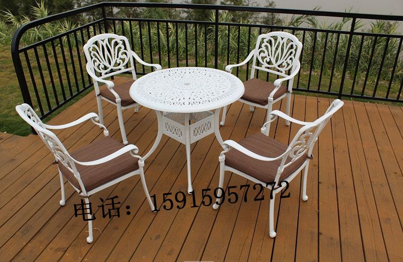 休闲桌子椅子价格图片盘点为什么现在的年轻人更喜欢在家装修？,休闲桌子椅子价格图片盘点为什么现在的年轻人更喜欢在家装修？,第2张