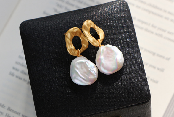 2020年最新款式让你的衣柜门成为焦点，吸引TA的目光,2020年最新款式让你的衣柜门成为焦点，吸引TA的目光,第1张